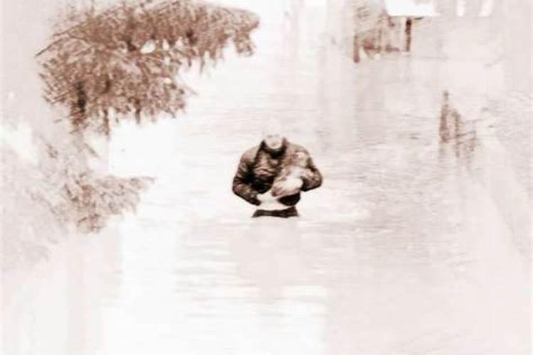 梦见自己心爱的人跟别人好