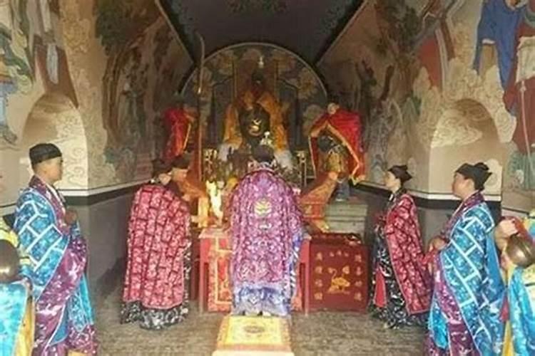 请神容易送神难是什么意思？