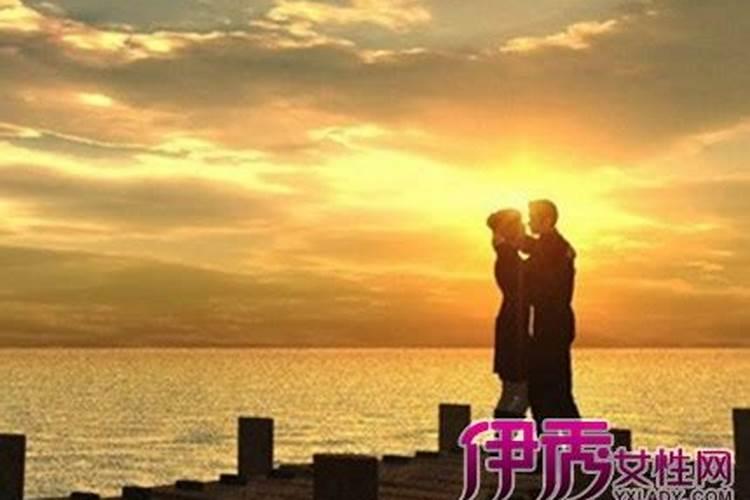 梦到初恋女友什么意思 梦到初恋女友意思是什么