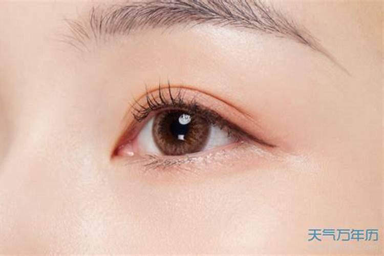左下眼皮跳是什么预兆