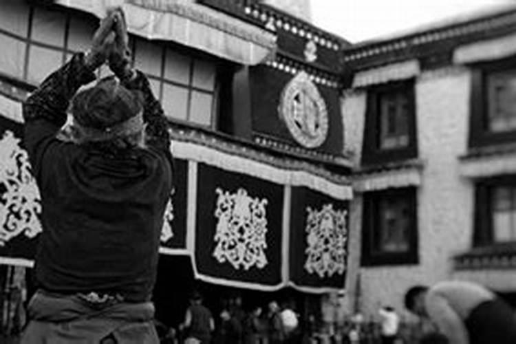 梦见叔叔去世什么意思？