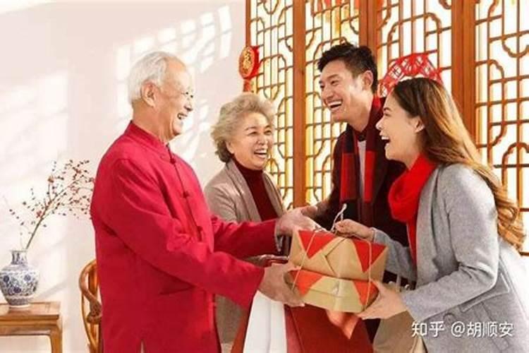 七夕是在农历的几月几日