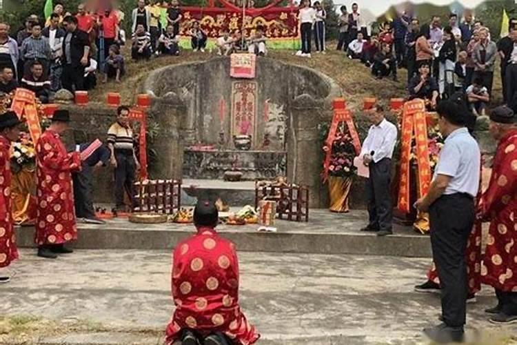 七月十五上坟需要添土吗 中元节坟上能加土吗