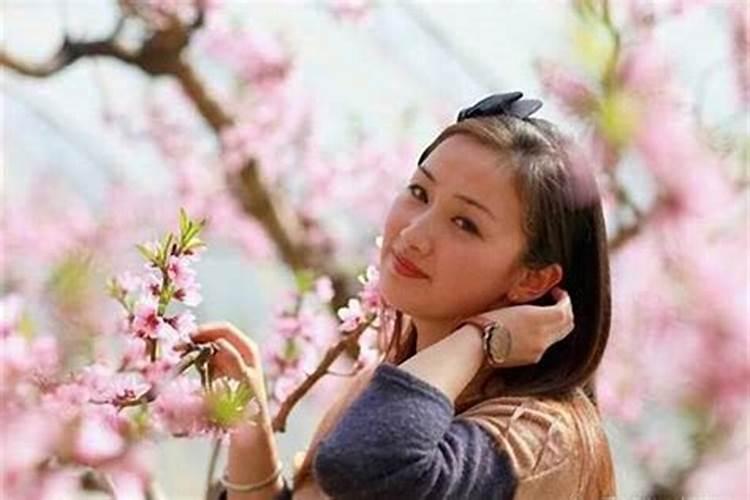 已婚遇桃花劫怎么化解：命理学的智慧？