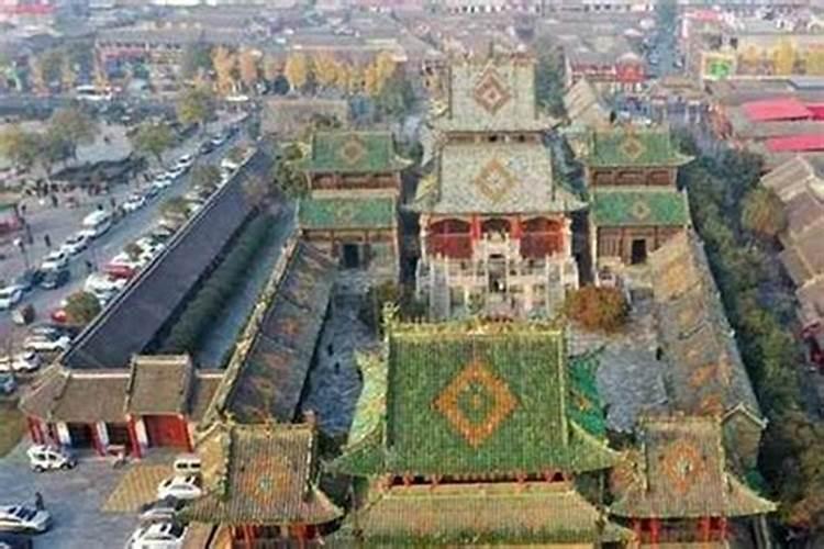 亲人离世家里不烧七,去寺庙做法事可以吗？
