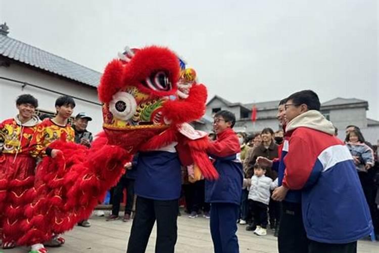 梦见邻居家盖新房子什么预兆