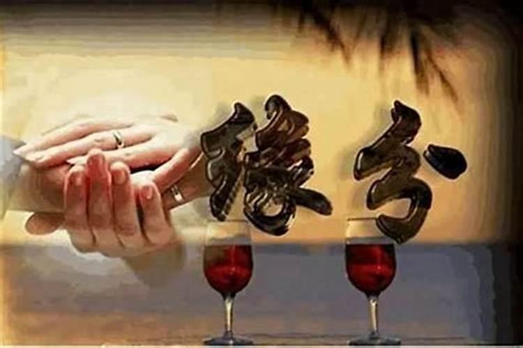 找了个看香的,说我被人压着呢,婚姻事业身体全都不顺,我问怎么破解,他说...