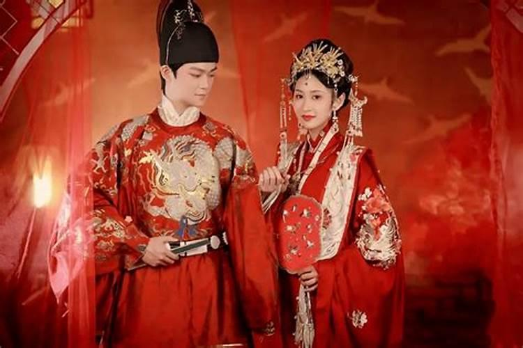 夫妻八字不合能在一起吗 八字不合怎么办？