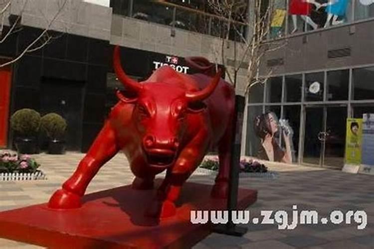 黄道吉日是看万年历还是老黄历