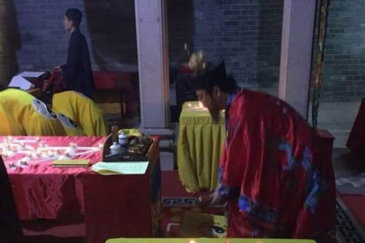 正月初一十五摆贡需要几样贡品,一般都有什么