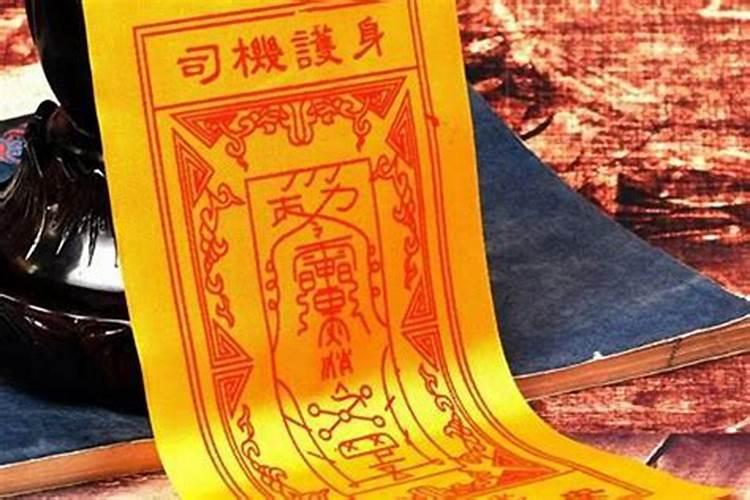 2023清明节上坟不能添二次土吗清明上坟添土能不能重复