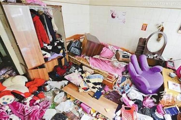 属蛇男婚配哪个属相最好,男属蛇的最佳婚配表