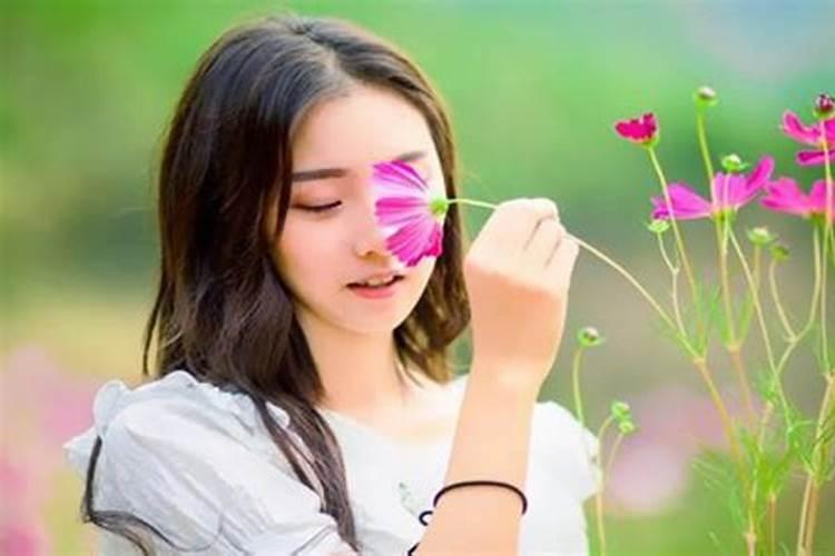出生在寒衣节的女孩命运怎样十月初一出生女命硬吗