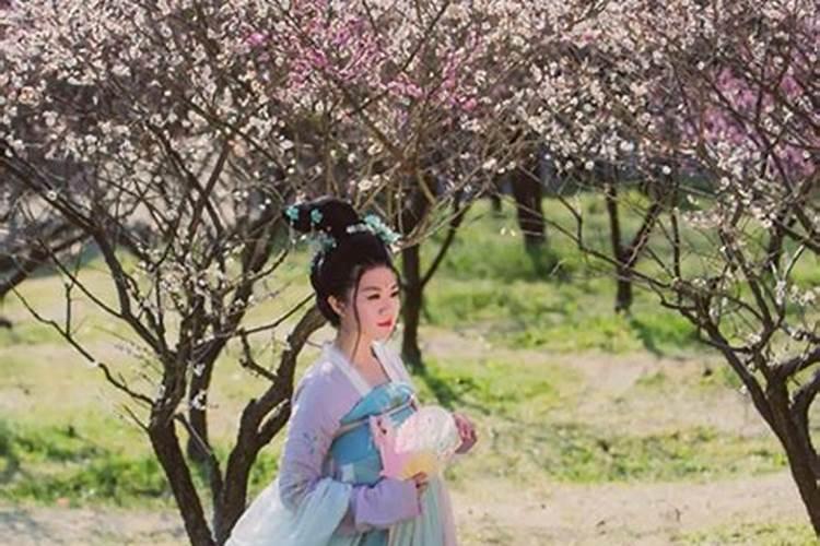 春节当天晚上要干什么
