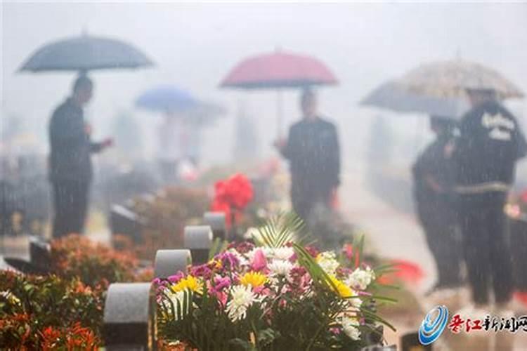 梦见活人死了又活了预示着什么
