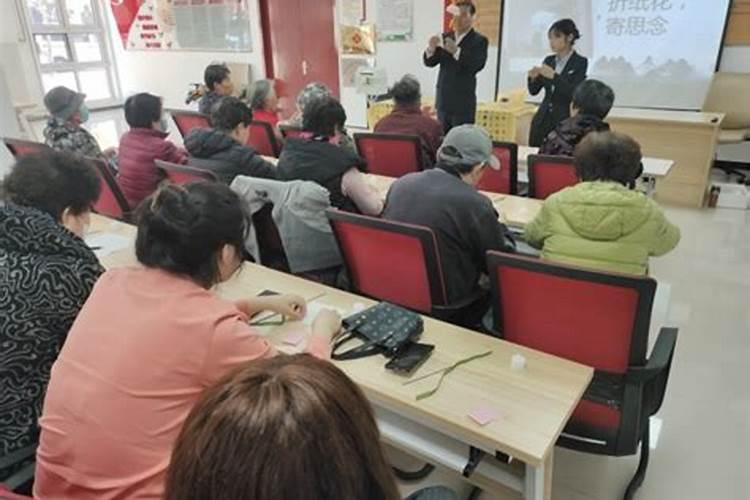 正月初几给老人烧纸好些