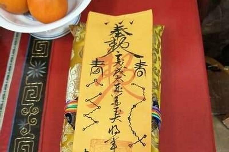 女属鸡男属鼠相配吗 鸡女和鼠男为何相配