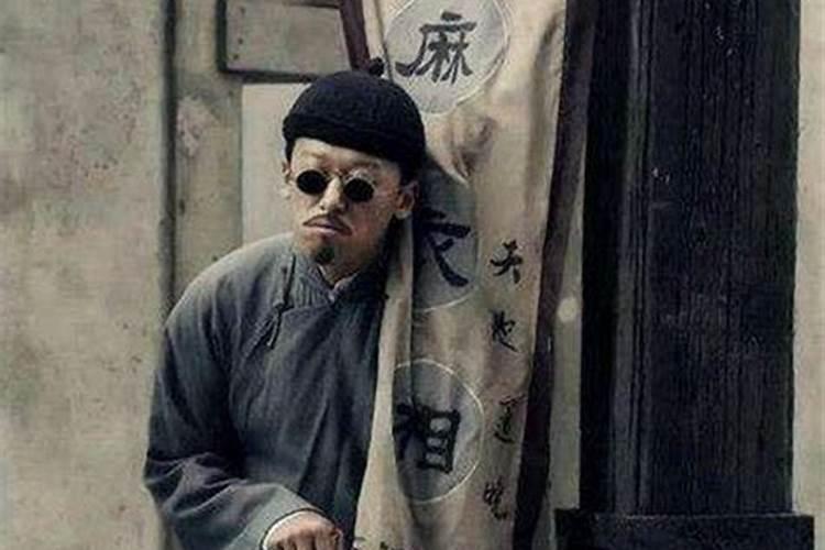 算命的说我老公白虎占位什么意思？