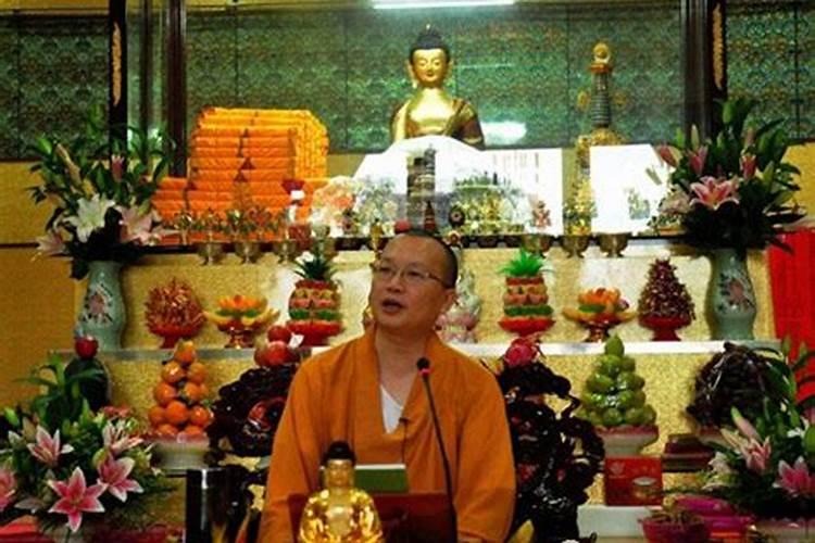 一个问题,晚上拜地藏占察忏可以吗