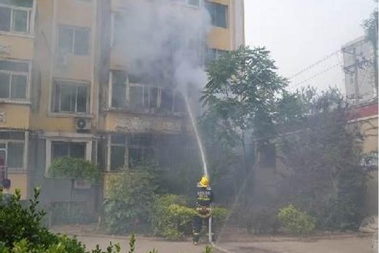 梦见外婆死了自己哭的很伤心的预兆