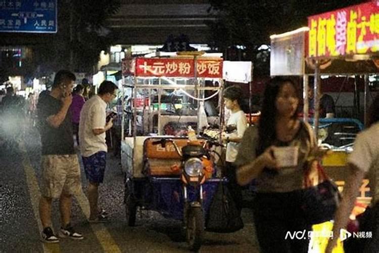八月十五在夜市上摆摊卖花灯,能赚到钱吗？