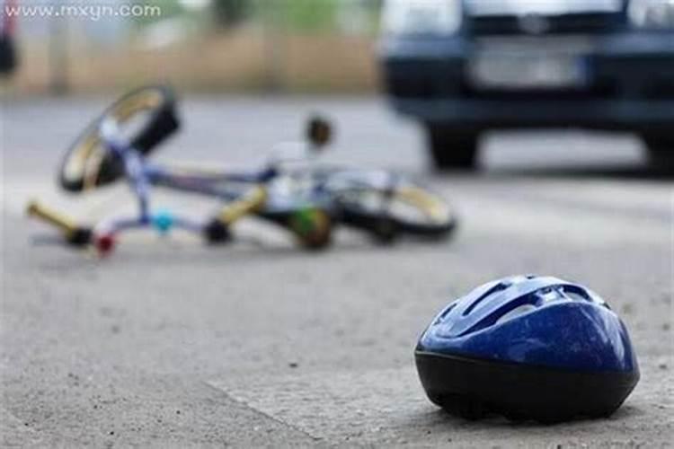 梦见死去的亲人穿着我的衣服
