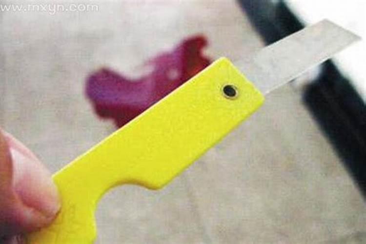 梦见手指破了一直包扎