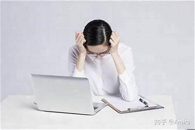 属鸡男和什么属相最配