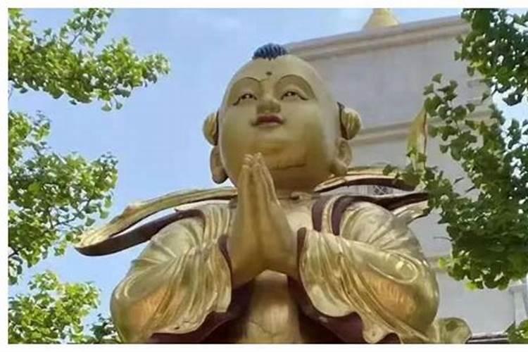 道家法术送童子命需要在身体上全身贴符咒吗,而且不穿衣服的