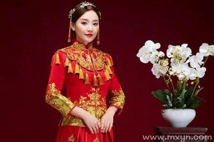 梦见新娘子穿着红嫁衣 梦见新娘子穿着红嫁衣的寓意