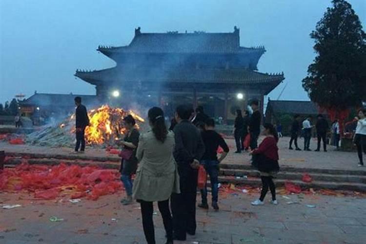三月十五下雨没法给神仙烧纸上供,能改天补上吗