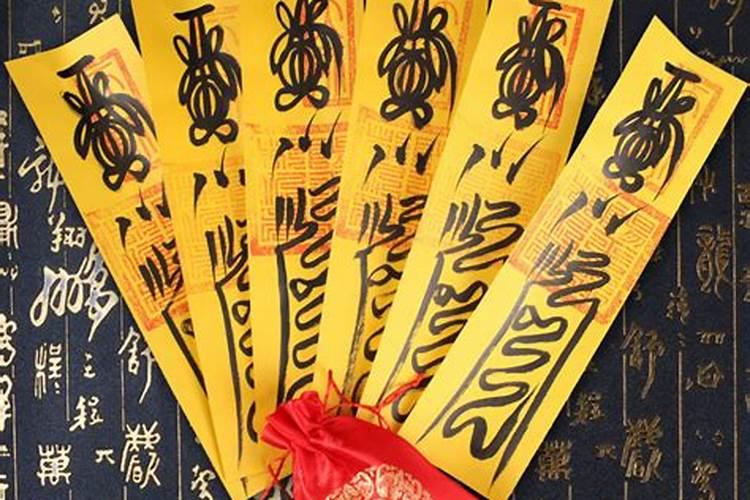 梦见下雨后出现好多蛇的预兆