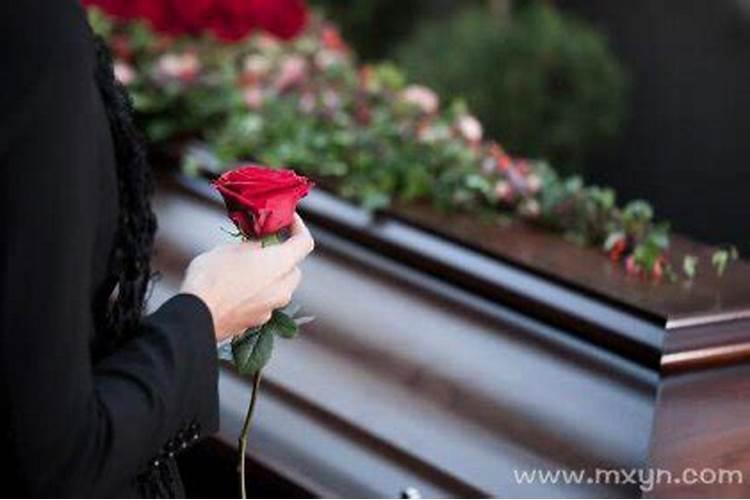 已婚女人梦到本人的亲哥