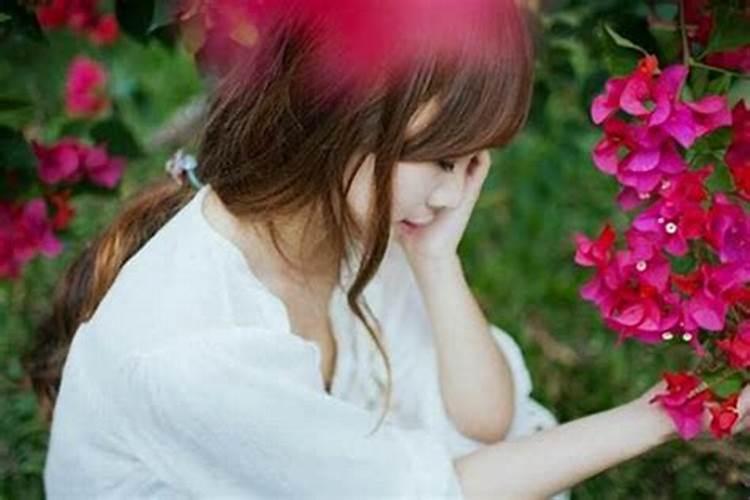 梦见前男友有了新女友还很恩爱什么意思？