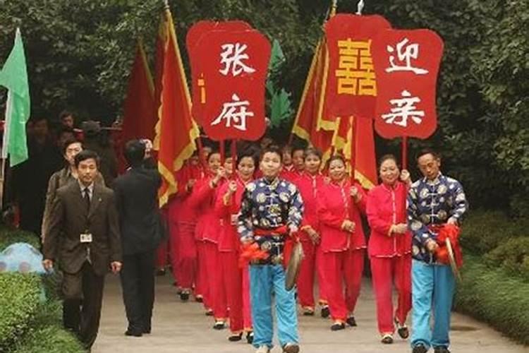 紫微命盘配对 紫微斗数夫妻宫看感情？