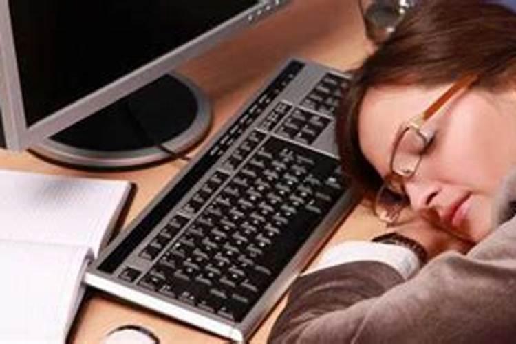 女人梦见猫是胎梦吗,备孕梦到猫是不是胎梦