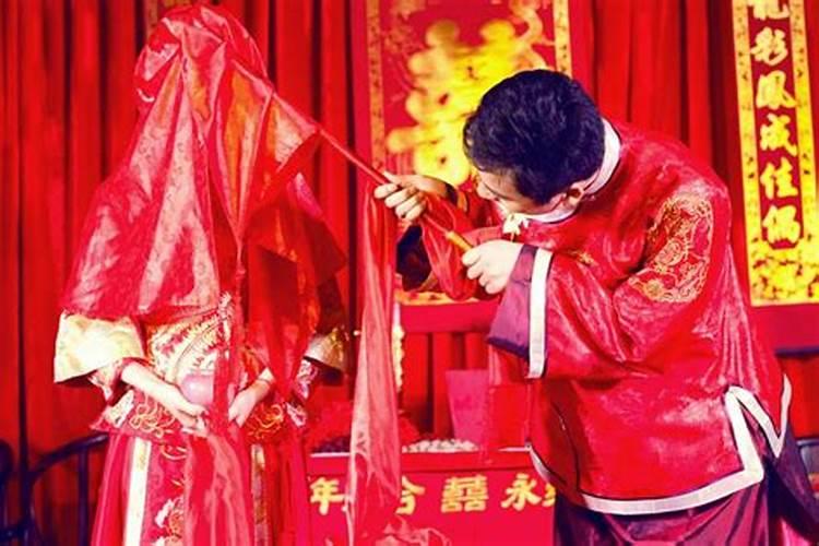 梦见别人婚姻破裂