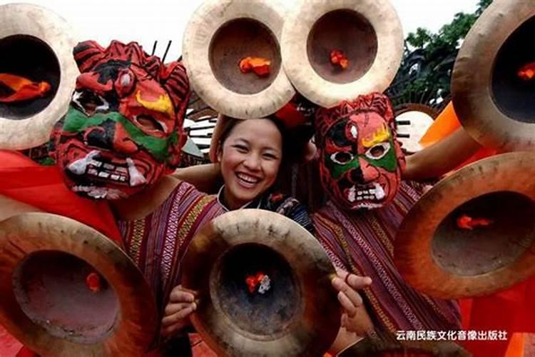 白族的过年风俗是什么