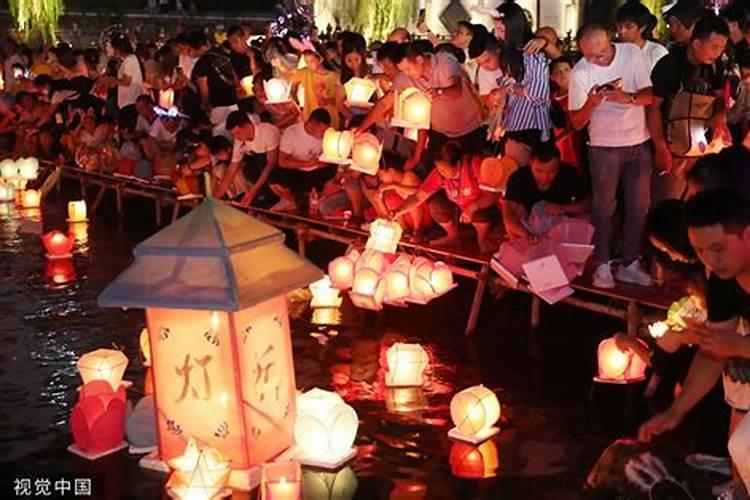 中元节应该如何正确祭祀祖先及故去的亲人？