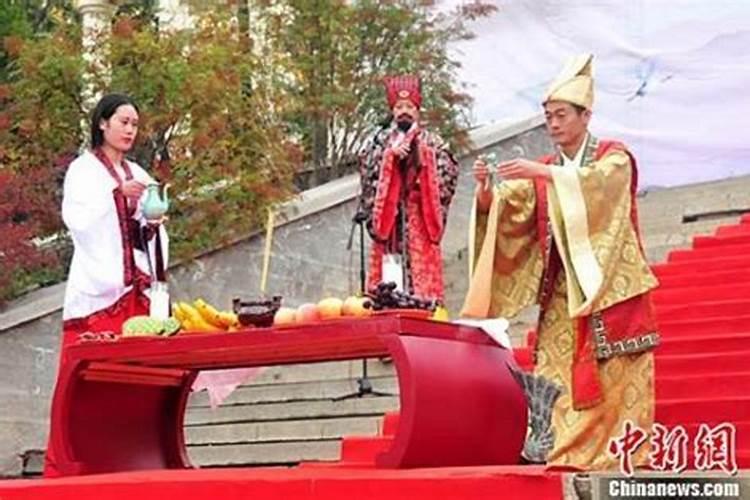 重阳节要给去世的老人烧纸吗？