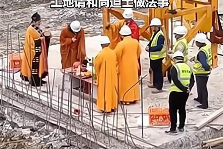 属虎女转运适合佩戴什么