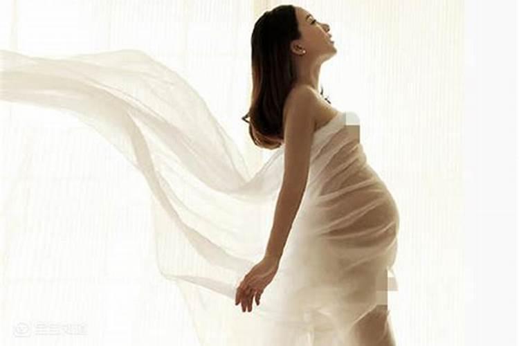 单身女梦见自己生儿子预示着什么