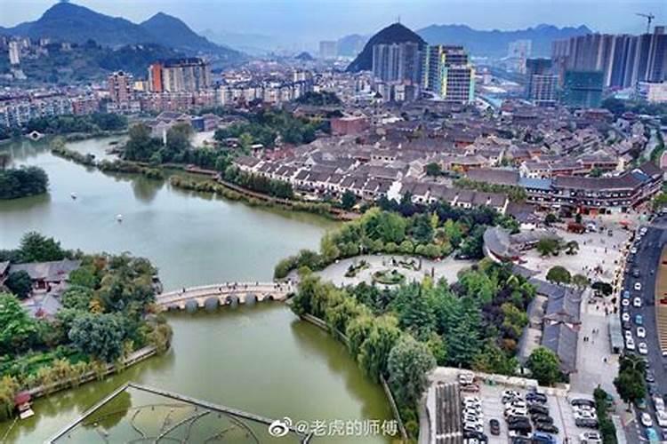 总被一些迷信思想困扰怎么办？