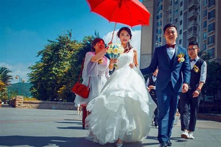 为什么男女相差8岁最好 八字合婚？