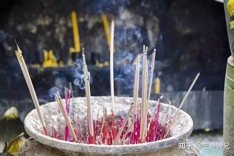 给财神上九根香好吗