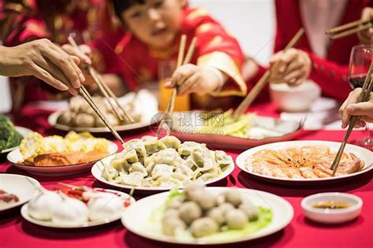 大年初一可以去别人家里吃饭吗