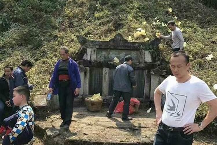 春节为什么要上坟