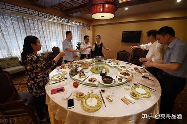 年夜饭酒店上半场和下半场的区别