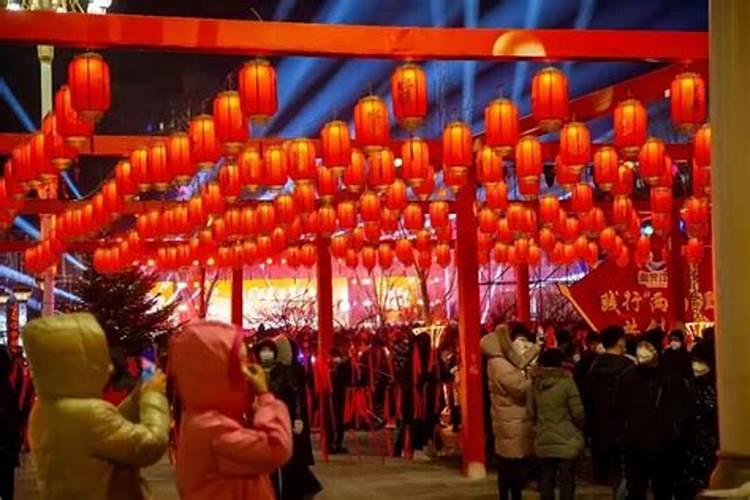 中元节烧纸白天烧还是晚上烧