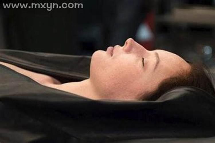 梦见不认识的人死了是什么兆头